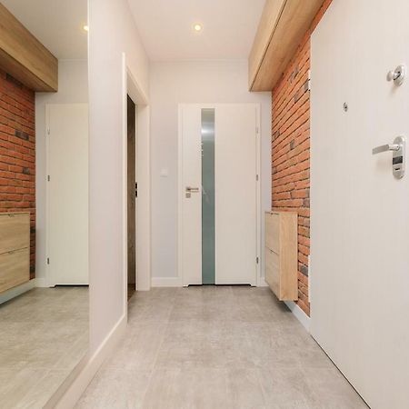 Stare Bielany 2-Bedroom Apartment Варшава Екстер'єр фото