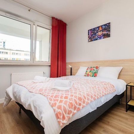 Stare Bielany 2-Bedroom Apartment Варшава Екстер'єр фото